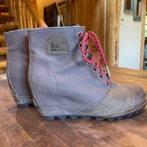Lace Up Wedge Sorel Boot